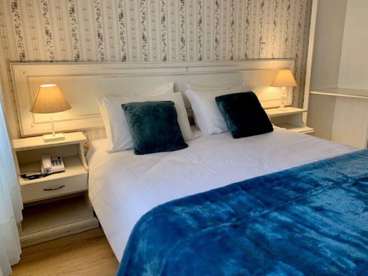 Petit Hotel Provence Грамаду Екстер'єр фото